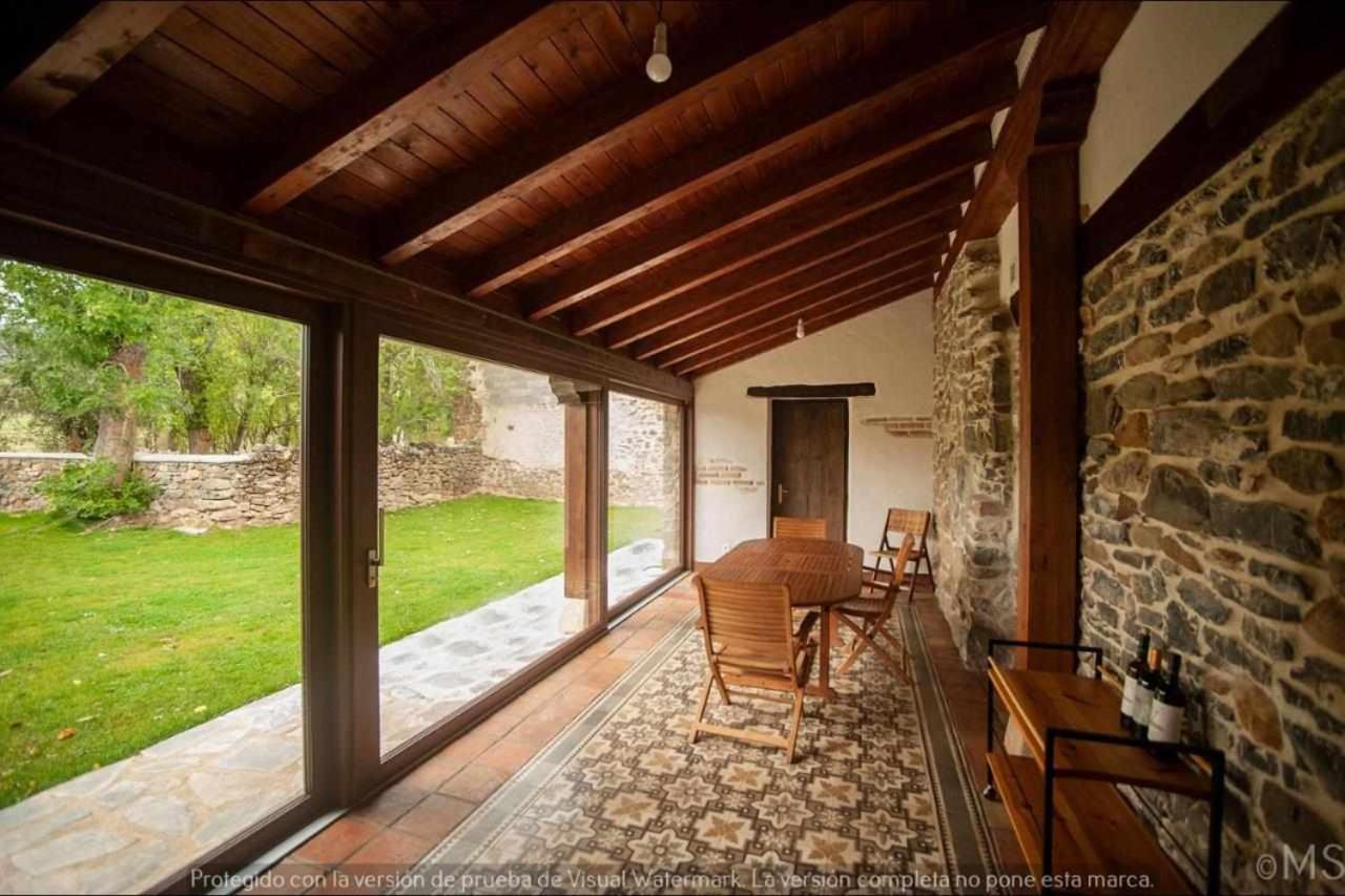 Casa Rural La Corva Триольо Экстерьер фото